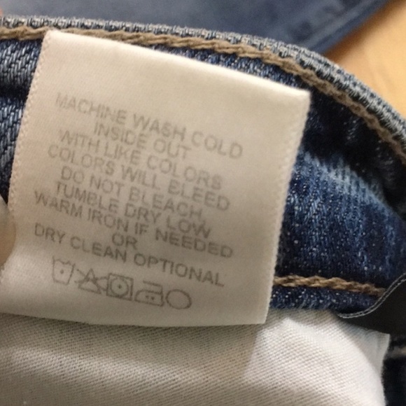 EUC Flying Monkey Button Fly Crop Fray Jeans - Picture 11 of 12